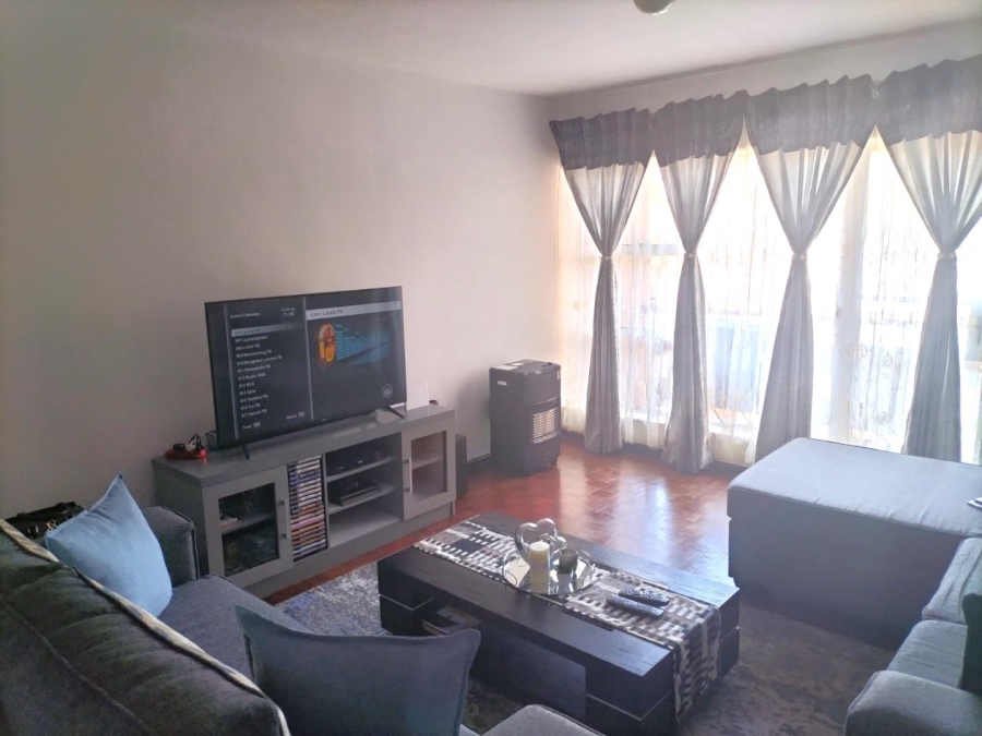 2 Bedroom Property for Sale in Bloemfontein Free State